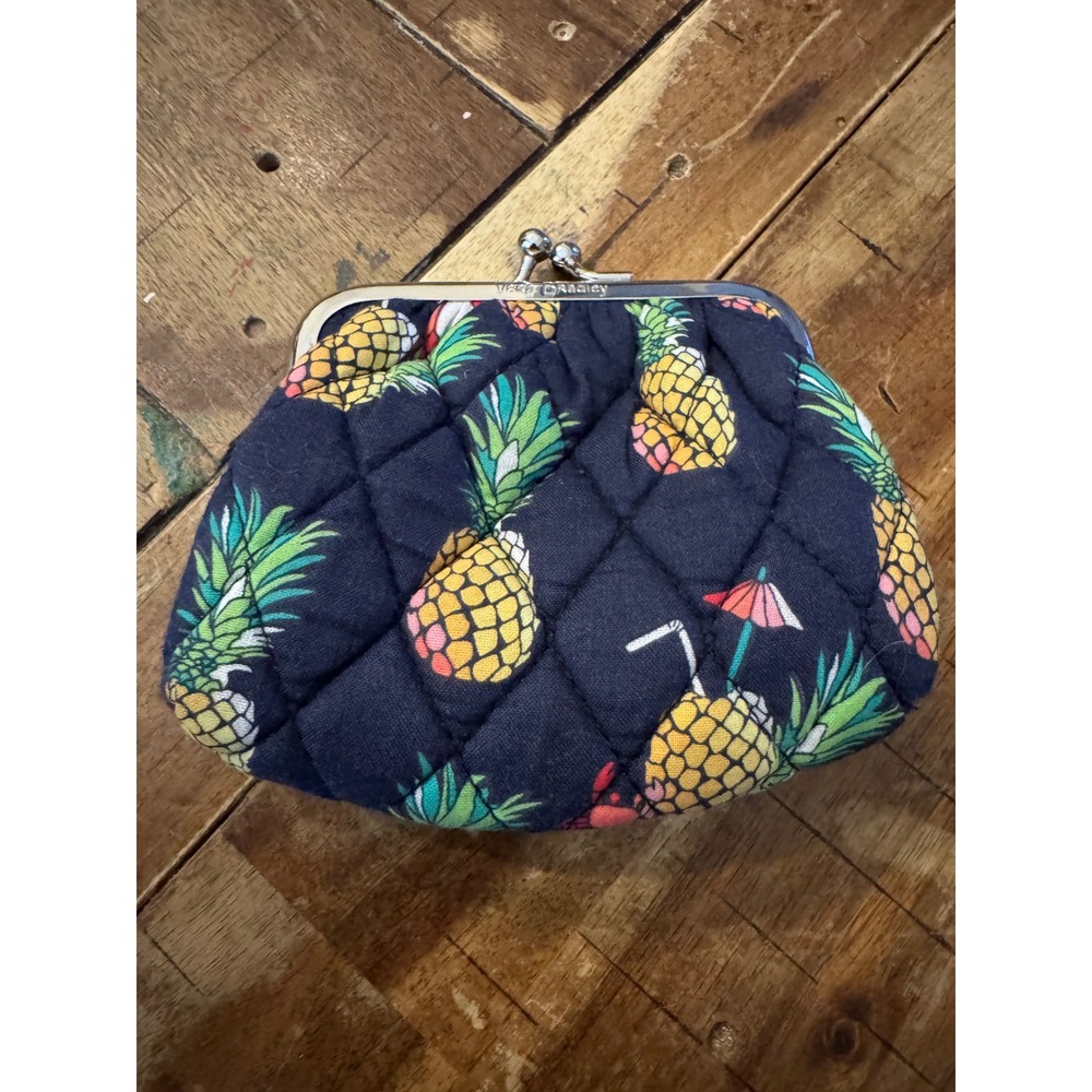 Vera Bradley Quilted Pineapple Kiss Lock Coin Purse Navy Blue Tropical Print